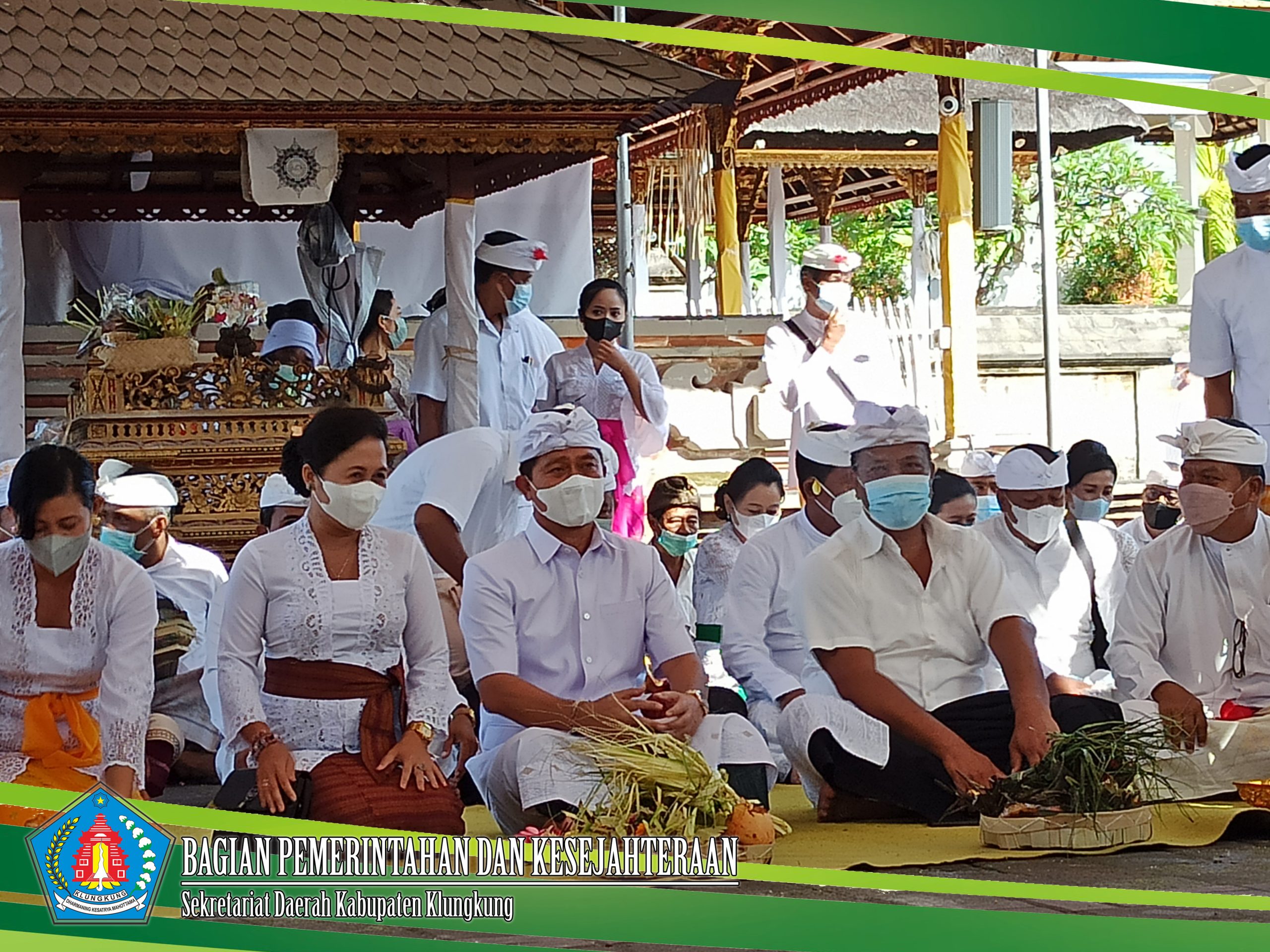 Perayaan Rahina Tumpek Landep di Pura Dasar Buana Gelgel