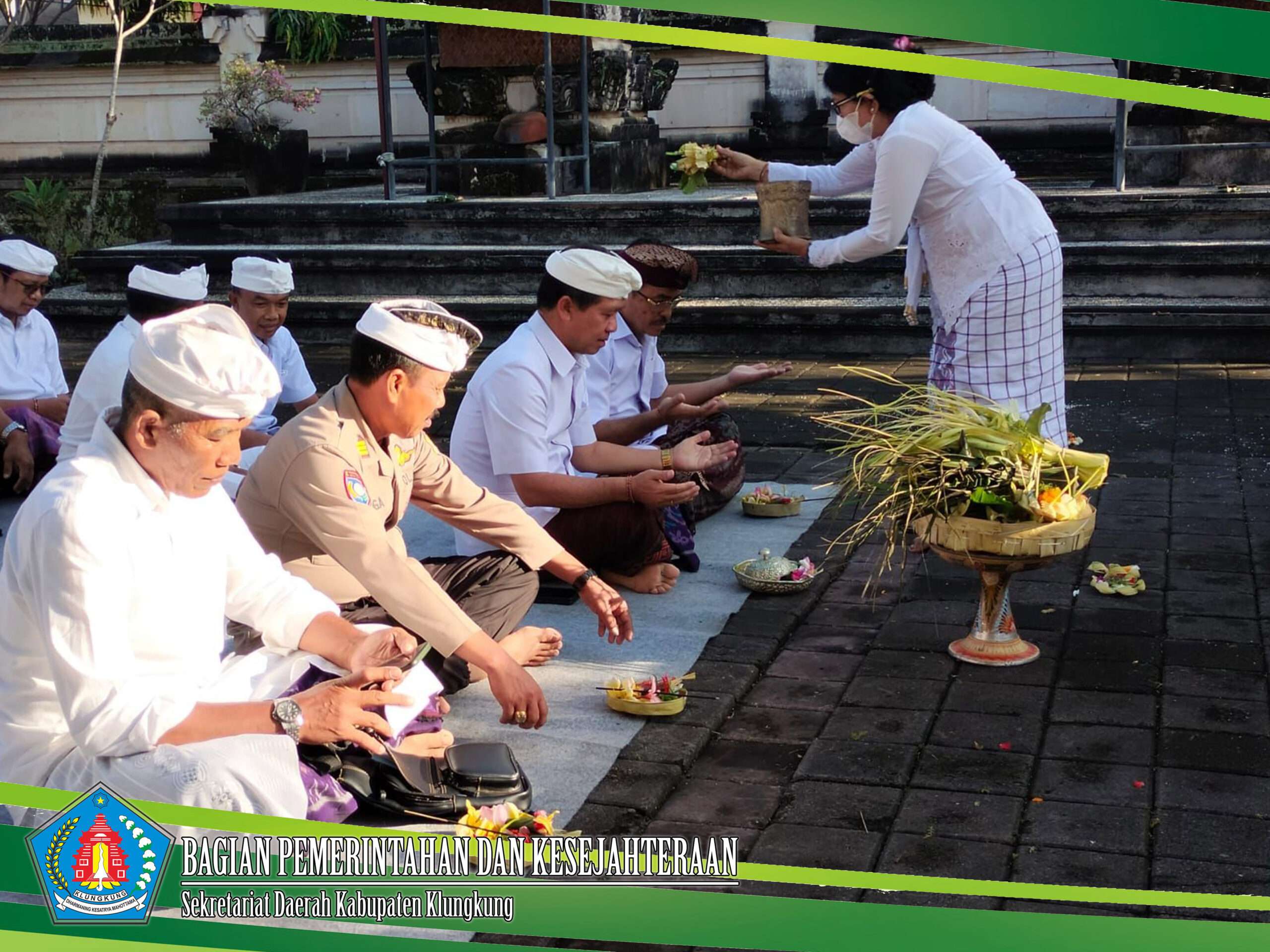 Persembahyangan Bersama Serangkaian Perayaan Rahina Tumpek Wayang dengan Upacara Jagat Kerthi dan/atau Atma Kerthi